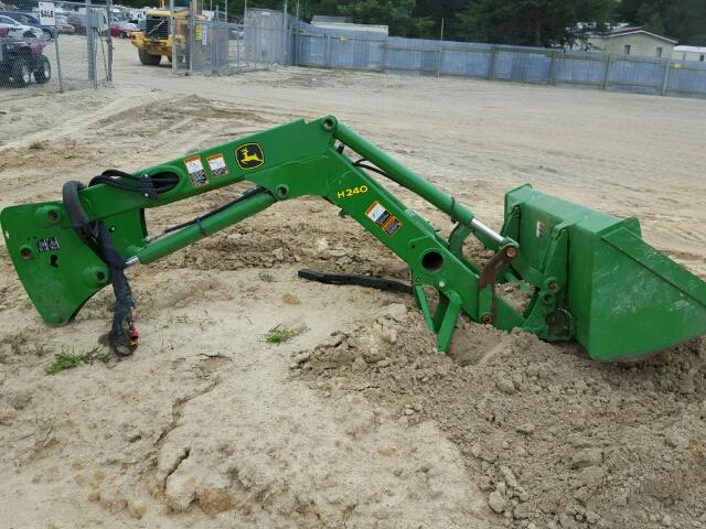 1P0H240XCFD010777 - 2015 JOHN DEERE H240 GREEN photo 5