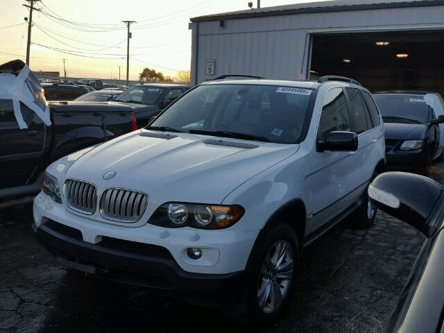 5UXFB53516LV22523 - 2006 BMW X5 4.4I WHITE photo 2