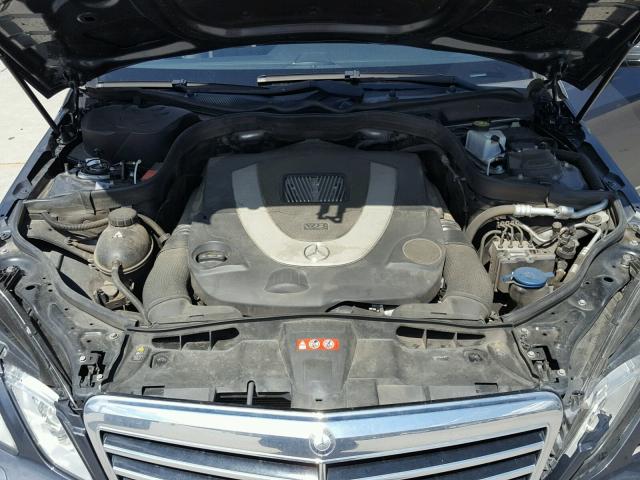 WDDHF9AB4AA112520 - 2010 MERCEDES-BENZ E 550 4MAT GRAY photo 7