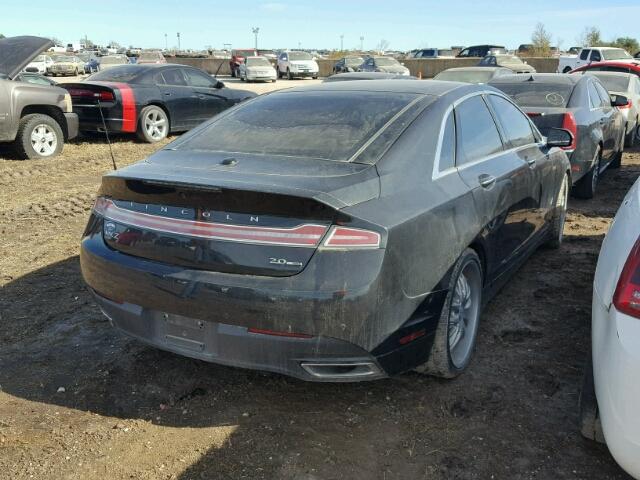 3LN6L2G93DR828305 - 2013 LINCOLN MKZ BLACK photo 4