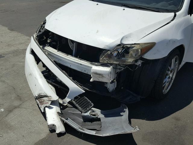 JTKDE177970190363 - 2007 TOYOTA SCION TC 白色 照片 9