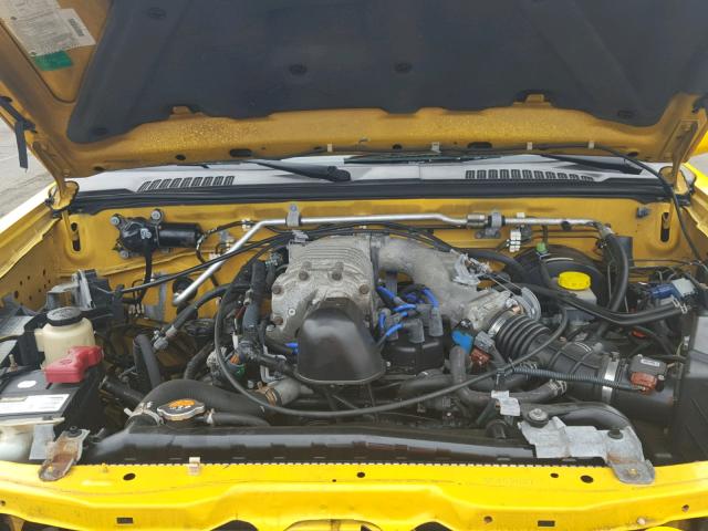 1N6MD29Y23C452087 - 2003 NISSAN FRONTIER C YELLOW photo 7