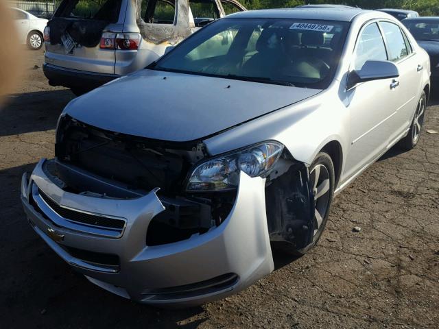 1G1ZC5EU9CF387004 - 2012 CHEVROLET MALIBU 1LT 银色 照片 2