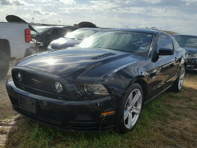 1ZVBP8CF7D5210944 - 2013 FORD MUSTANG BLACK photo 2