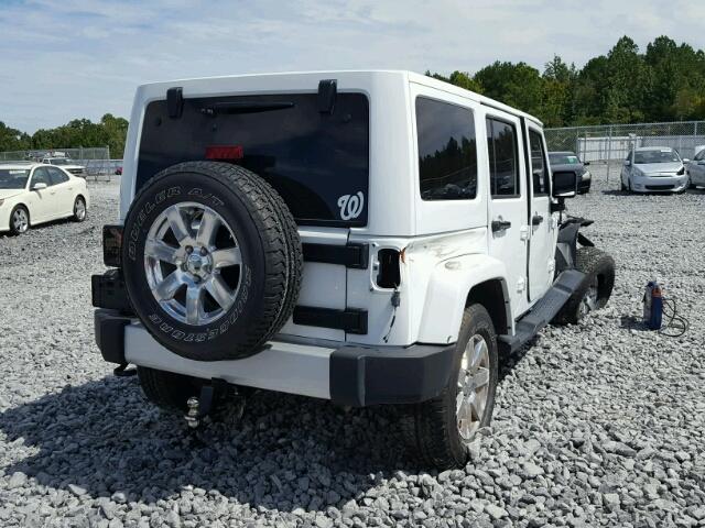 1C4BJWEGXFL576751 - 2015 JEEP WRANGLER U WHITE photo 4