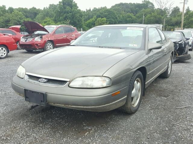 2G1WW12M3V9182152 - 1997 CHEVROLET MONTE CARL 灰色 照片 2