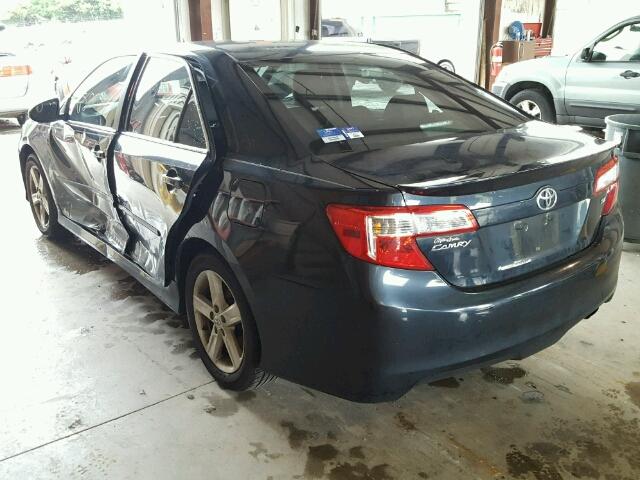 4T1BF1FKXCU134822 - 2012 TOYOTA CAMRY BASE BLUE photo 3