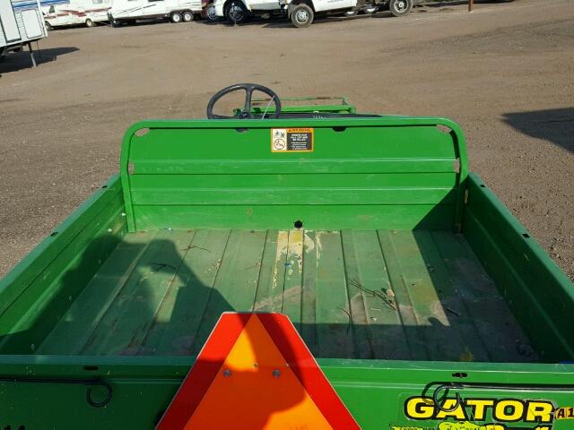 0000W006X4X045433 - 1999 JOHN DEERE GATOR GREEN photo 6