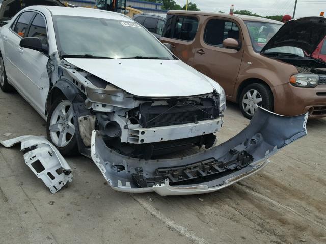 1G1ZG57BX9F172496 - 2009 CHEVROLET MALIBU LS თეთრი ფოტო 9