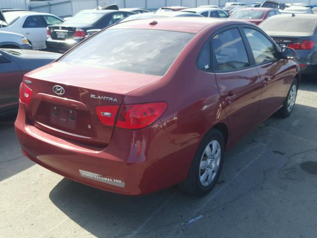 KMHDU46D28U455150 - 2008 HYUNDAI ELANTRA GL RED photo 4