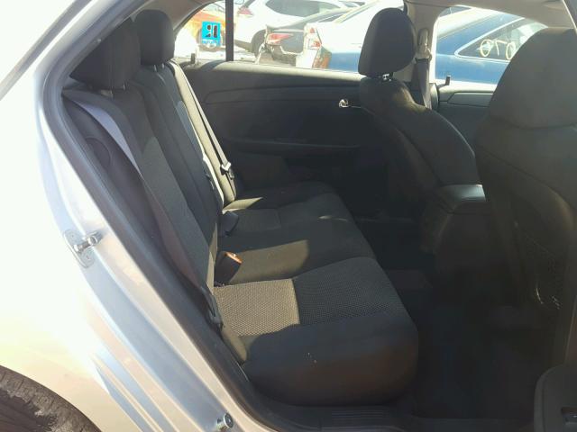 1G1ZC5EB5AF259046 - 2010 CHEVROLET MALIBU 1LT 银色 照片 6
