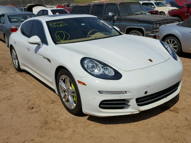 WP0AD2A72EL044572 - 2014 PORSCHE PANAMERA WHITE photo 1