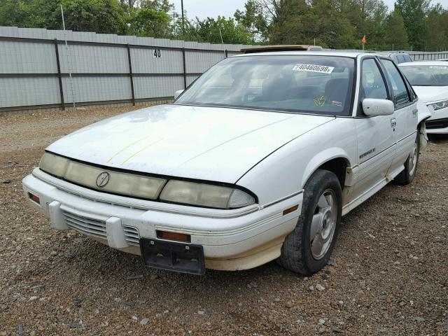 1G2WJ52M5TF214542 - 1996 PONTIAC GRAND PRIX WHITE photo 2
