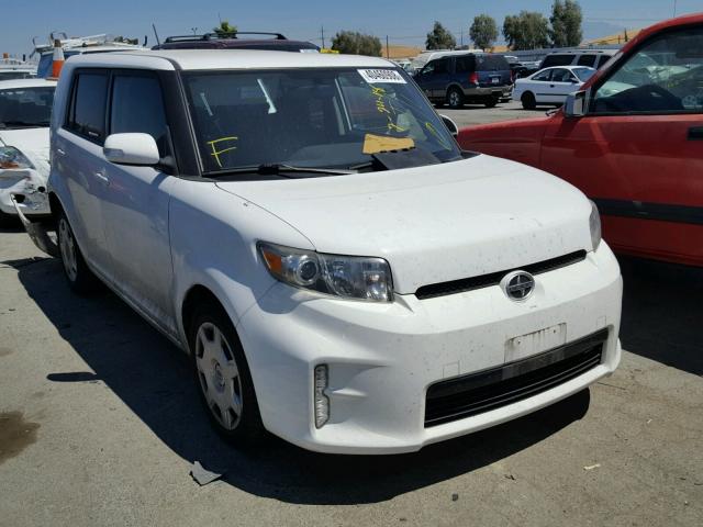 JTLZE4FE9EJ053627 - 2014 TOYOTA SCION XB თეთრი ფოტო 1