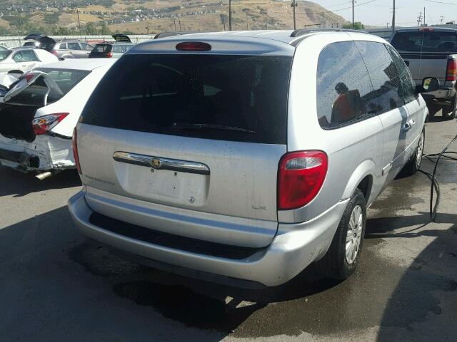 2A4GP44R86R768795 - 2006 CHRYSLER TOWN & COU SILVER photo 4