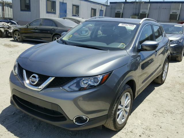 JN1BJ1CR1HW138504 - 2017 NISSAN ROGUE SPOR GRAY photo 2