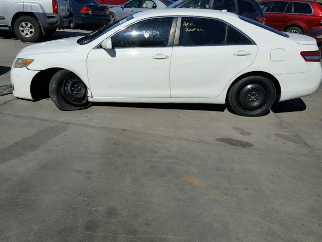 4T4BF3EK7AR061893 - 2010 TOYOTA CAMRY BASE WHITE photo 10