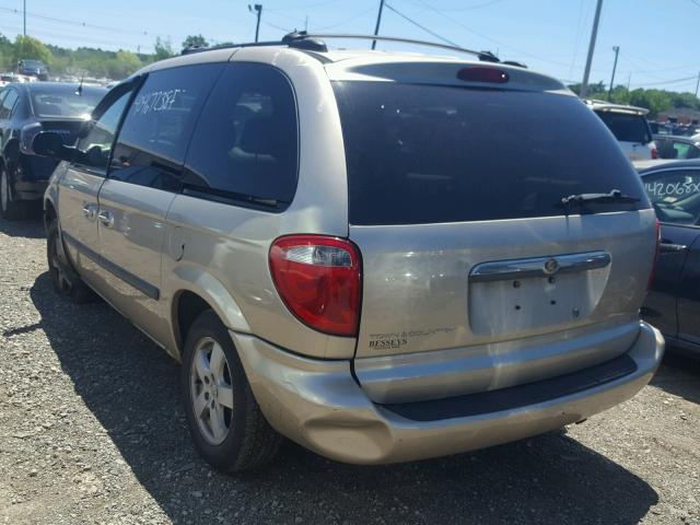 1D4GP45R95B285627 - 2005 DODGE CARAVAN SX TAN photo 3