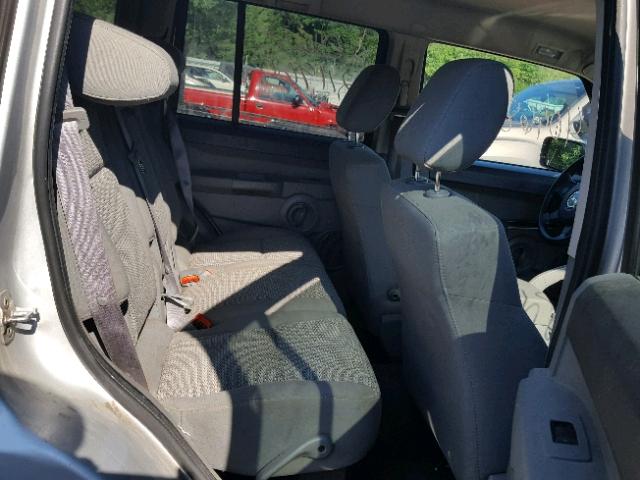 1J8HG48K77C684977 - 2007 JEEP COMMANDER SILVER photo 6