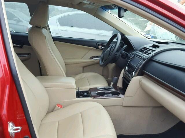 4T4BF1FK6CR160985 - 2012 TOYOTA CAMRY BASE RED photo 5