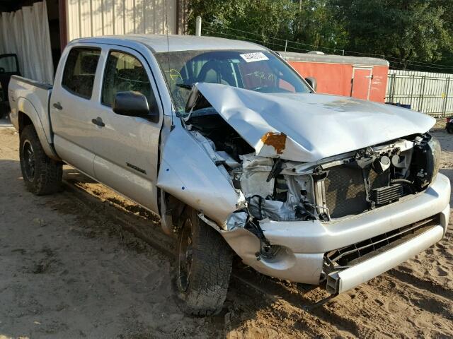 3TMJU4GN2BM122411 - 2011 TOYOTA TACOMA SILVER photo 1