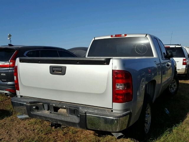 1GCRCREAXBZ382170 - 2011 CHEVROLET SILVERADO SILVER photo 4