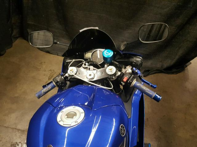 JYARJ12E66A001915 - 2006 YAMAHA YZFR6 L BLUE photo 5