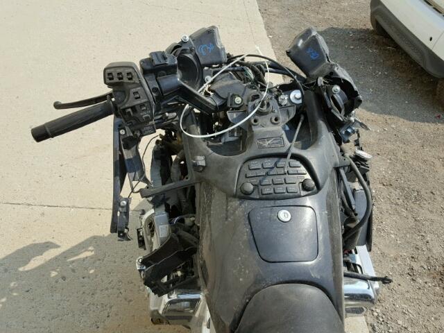 1HFSC47517A600190 - 2007 HONDA GL1800 A BLACK photo 5