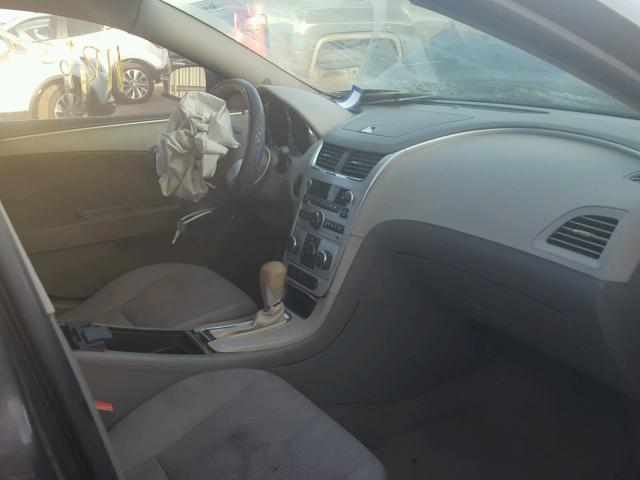 1G1ZA5EU1BF102638 - 2011 CHEVROLET MALIBU LS ნაცრისფერი ფოტო 5