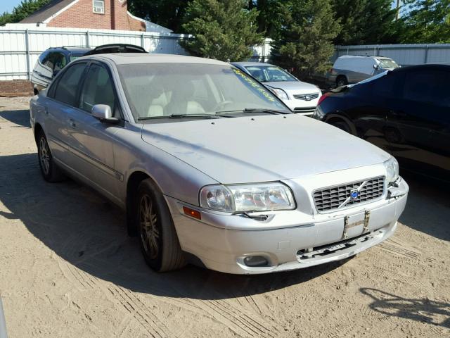 YV1TS592651400990 - 2005 VOLVO S80 2.5T SILVER photo 1