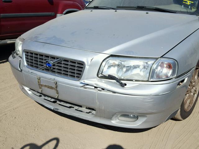 YV1TS592651400990 - 2005 VOLVO S80 2.5T SILVER photo 9