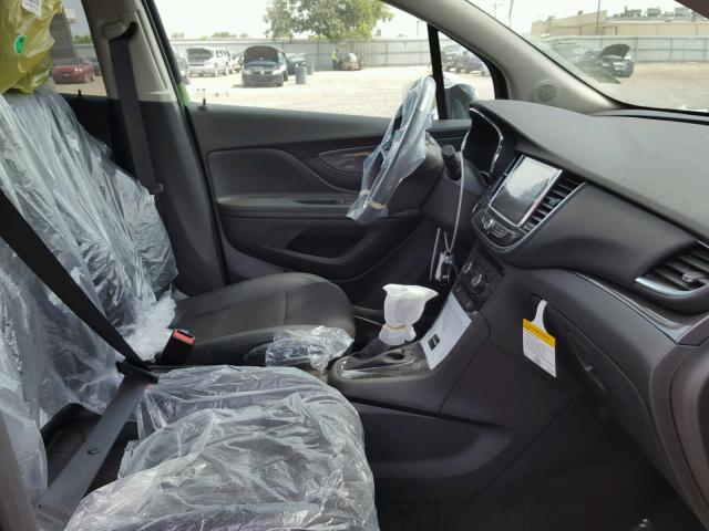 KL4CJASB2JB705302 - 2018 BUICK ENCORE PRE BLACK photo 5