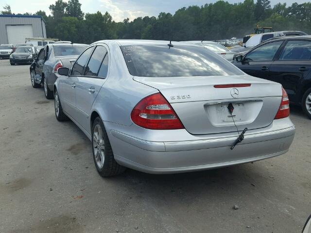 WDBUF56J06A838902 - 2006 MERCEDES-BENZ E 350 SILVER photo 3