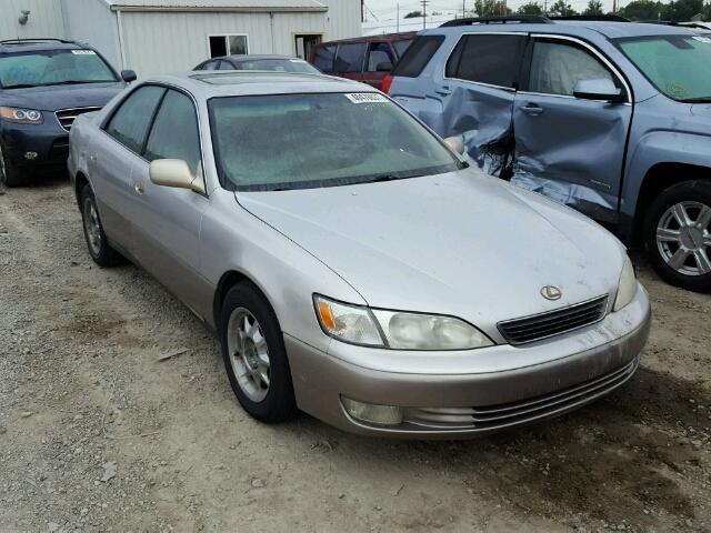 JT8BF22G6V0004315 - 1997 LEXUS ES SILVER photo 1