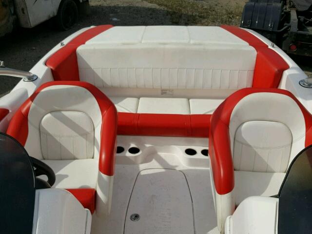 YAMCM180K304 - 2004 YAMAHA MARINE/TRL RED photo 6