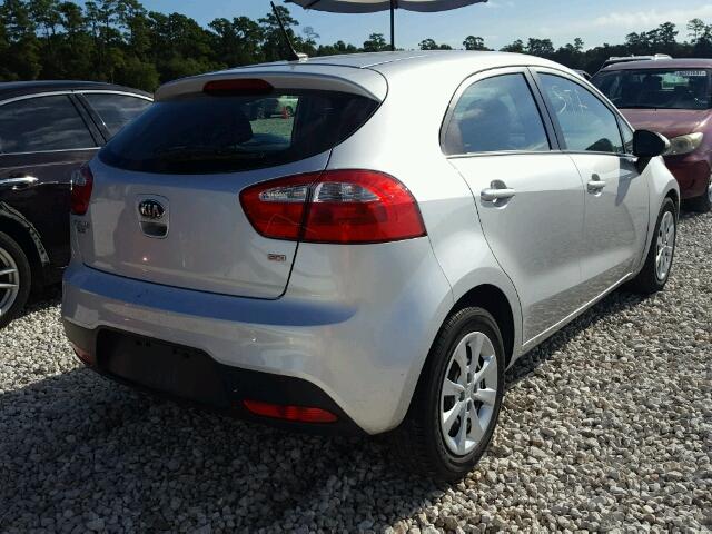 KNADM5A35D6303898 - 2013 KIA RIO SILVER photo 4