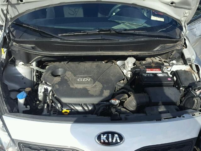 KNADM5A35D6303898 - 2013 KIA RIO SILVER photo 7