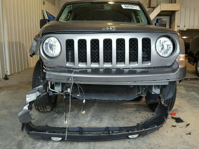 1C4NJRBB8DD228896 - 2013 JEEP PATRIOT SP GRAY photo 9