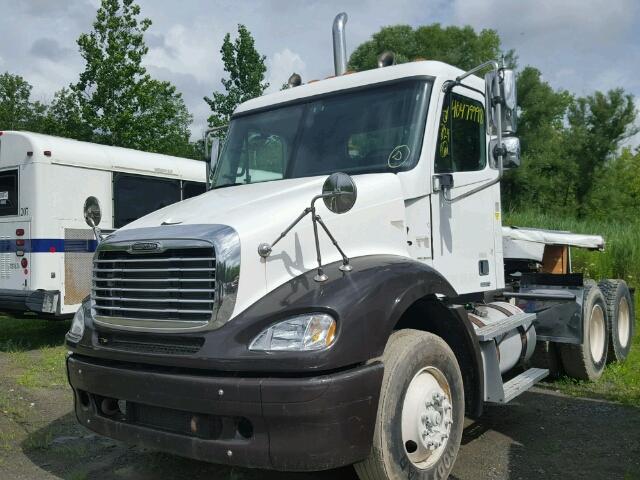 1FUJF0CV96LV76373 - 2006 FREIGHTLINER COLUMBIA 1 TWO TONE photo 2