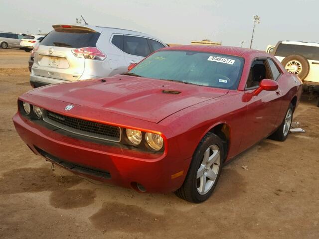 2B3CJ4DV6AH270064 - 2010 DODGE CHALLENGER RED photo 2