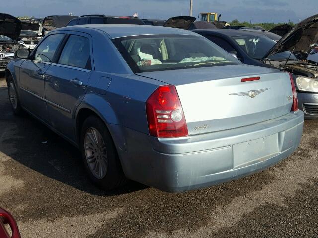 2C3LA43D89H608667 - 2009 CHRYSLER 300 LX BLUE photo 3