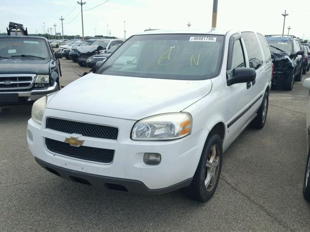 1GNDV23137D179731 - 2007 CHEVROLET UPLANDER L WHITE photo 2