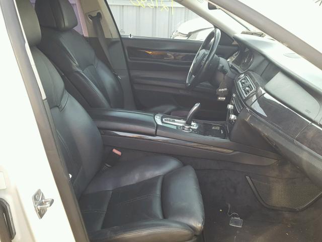 WBAKA83569CY35010 - 2009 BMW 750 I WHITE photo 5