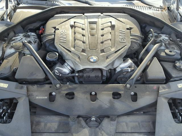 WBAKA83569CY35010 - 2009 BMW 750 I WHITE photo 7