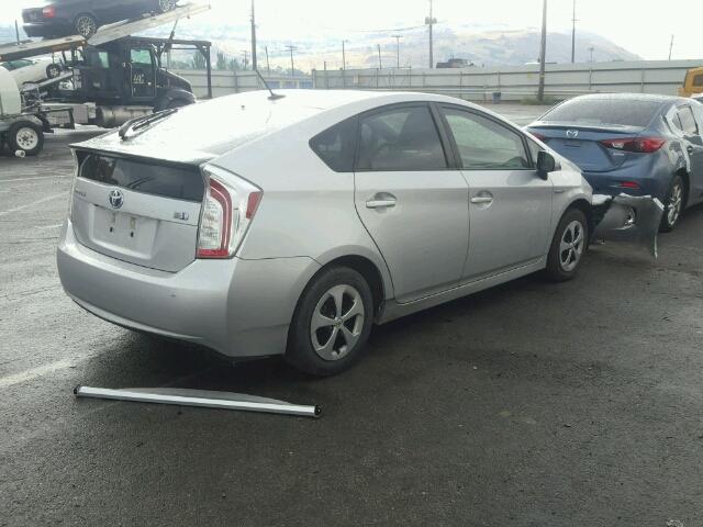 JTDKN3DU4D5641105 - 2013 TOYOTA PRIUS SILVER photo 4