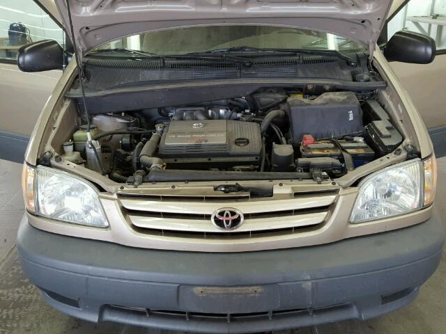 4T3ZF13C73U517491 - 2003 TOYOTA SIENNA LE TAN photo 7