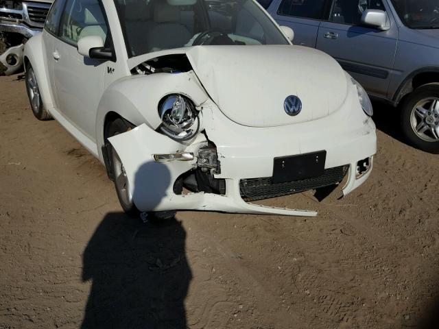 3VWFW31C58M523670 - 2008 VOLKSWAGEN NEW BEETLE 白色 照片 9