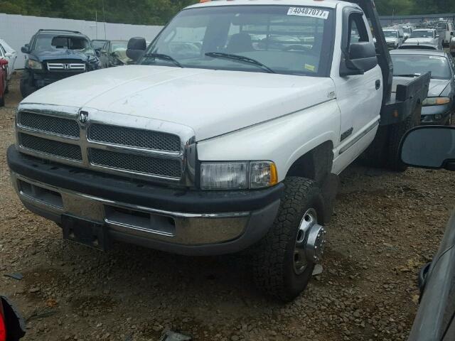 3B6MF36C62M262158 - 2002 DODGE RAM 3500 WHITE photo 2