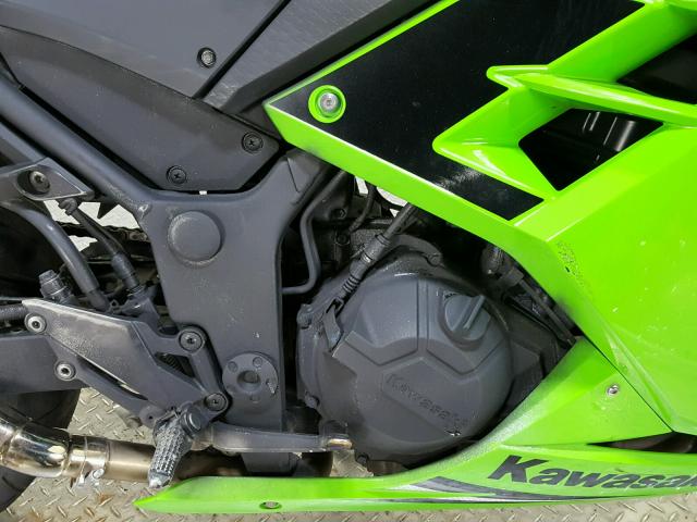 JKAEX8B1XEDA06746 - 2014 KAWASAKI EX300 B GREEN photo 11