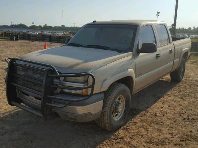 1GCGK23U74F178333 - 2004 CHEVROLET SILVERADO BROWN photo 2